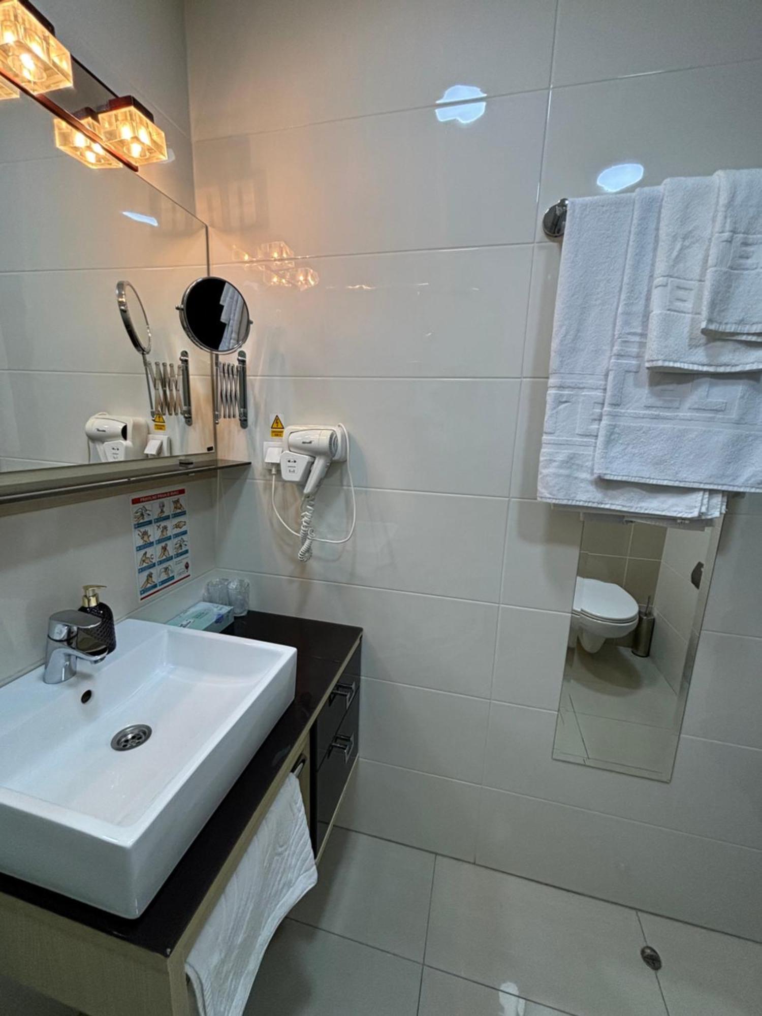 Atrium Bed & Breakfast Sremska Mitrovica Exterior photo